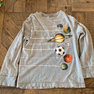 Gymboree planet soccer gray t-shirt.